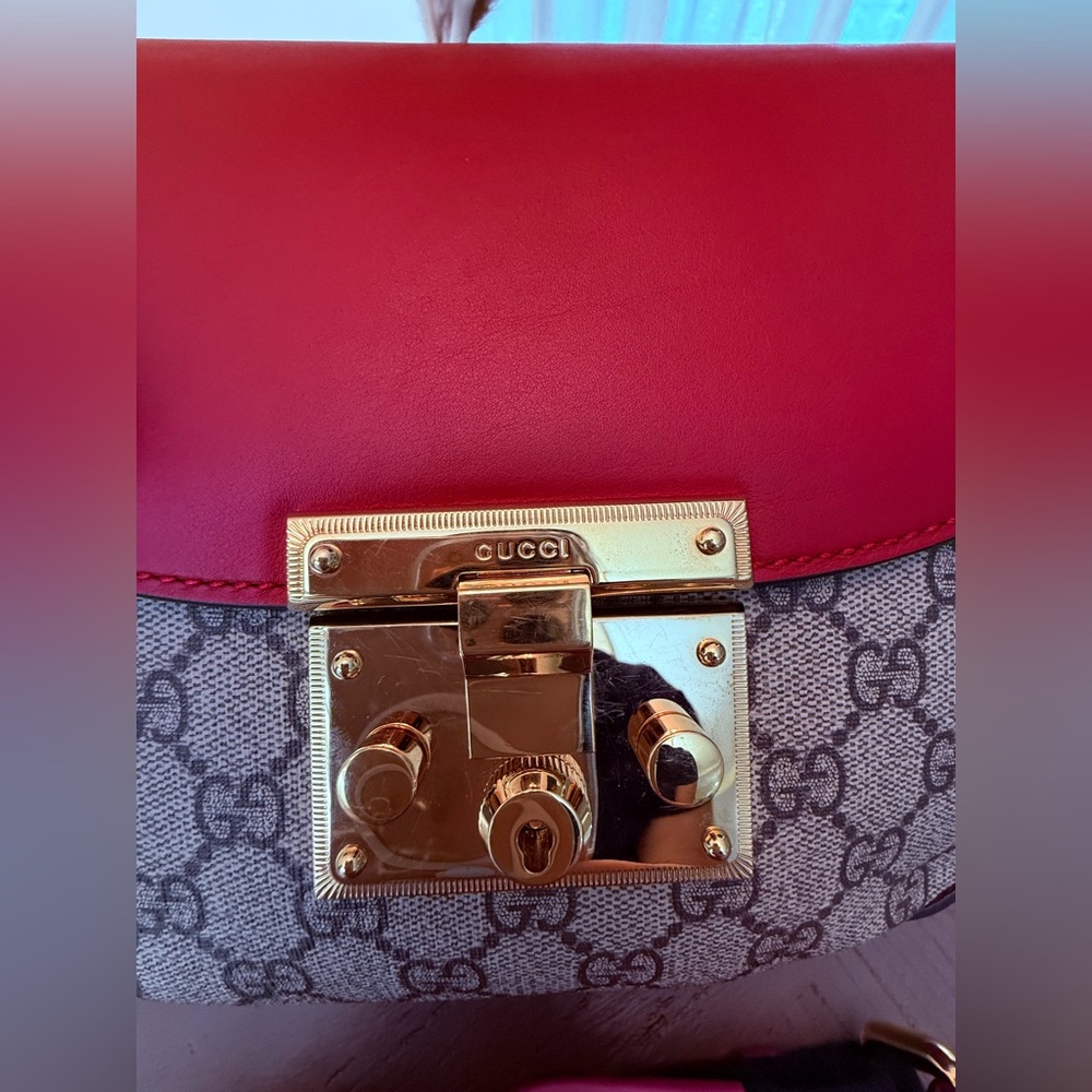 Authentic Gucci Padlock GG Supreme Medium Saddle Bag with COA - Picture 4 of 15